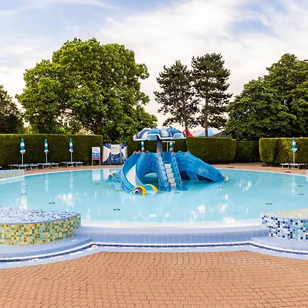 Thermalpark Semesterpark Dunajská Streda